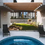 וילה Cabo